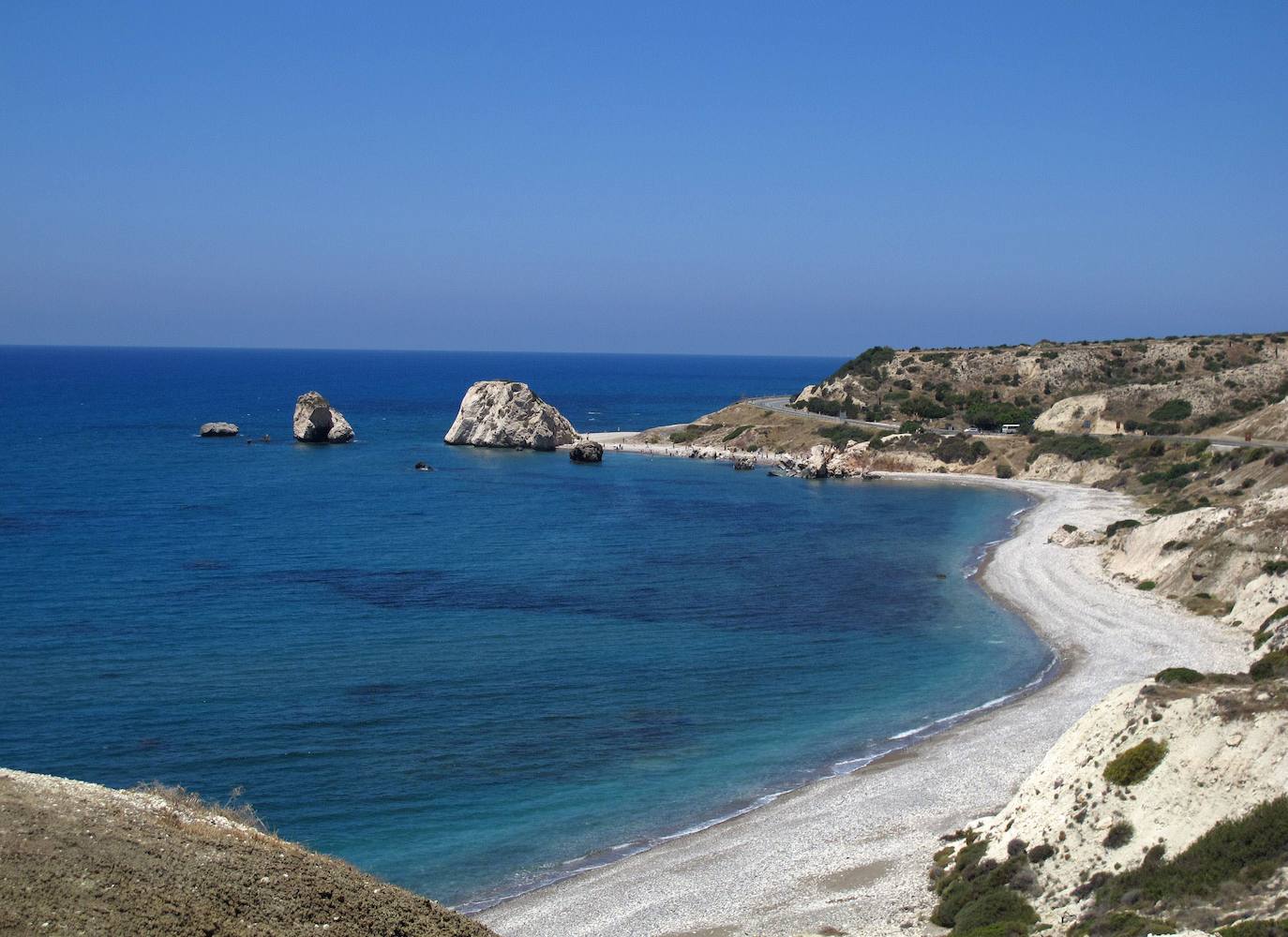 CHIPRE | Puntuación final de 93 sobre 100 y una temperatura de 27 °C en temporada alta y de 17 °C en temporada baja. Ocupa el tercer puesto debido a sus buenas condiciones meteorológicas, alquileres de coches baratos, un número aceptable de caminos para hacer senderismo, así como playas y lugares declarados Patrimonio Mundial por la UNESCO.