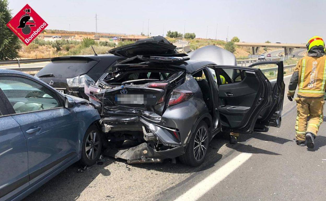 Imagen del accidente de este domingo en la autovía A-31.