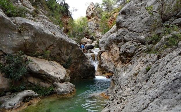 Un recorrido refrescante por el río Fraile. /