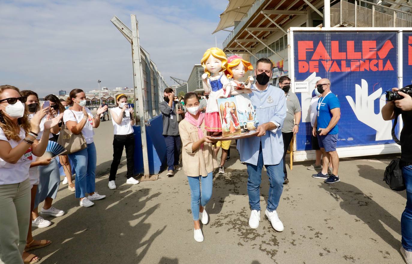 Fotos: La falla Almirante Cadarso consigue el Ninot Indultat Infantil de las Fallas 2021 por segundo año consecutivo