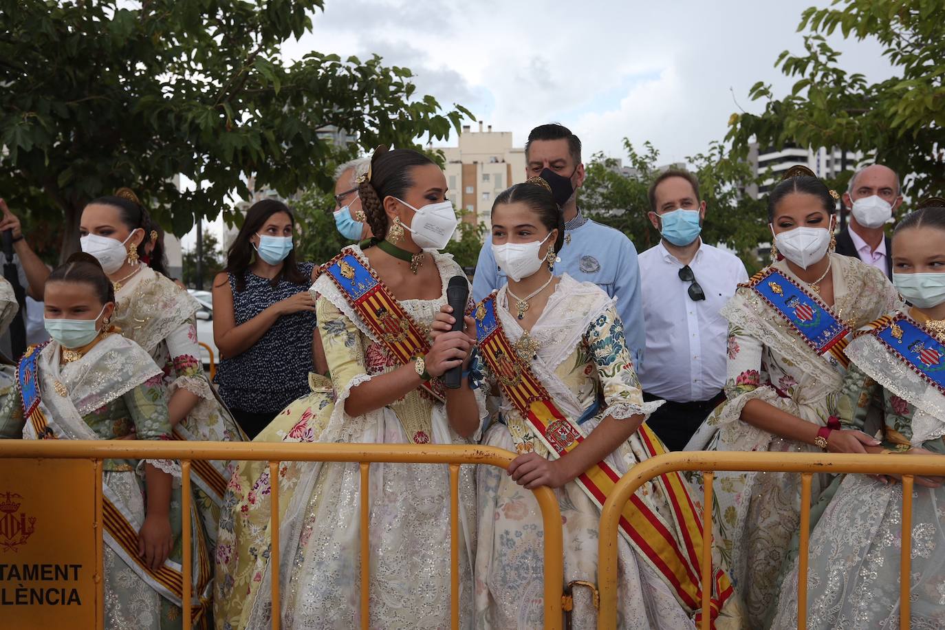 Fotos: Así ha sido la primera mascletà de las Fallas de septiembre