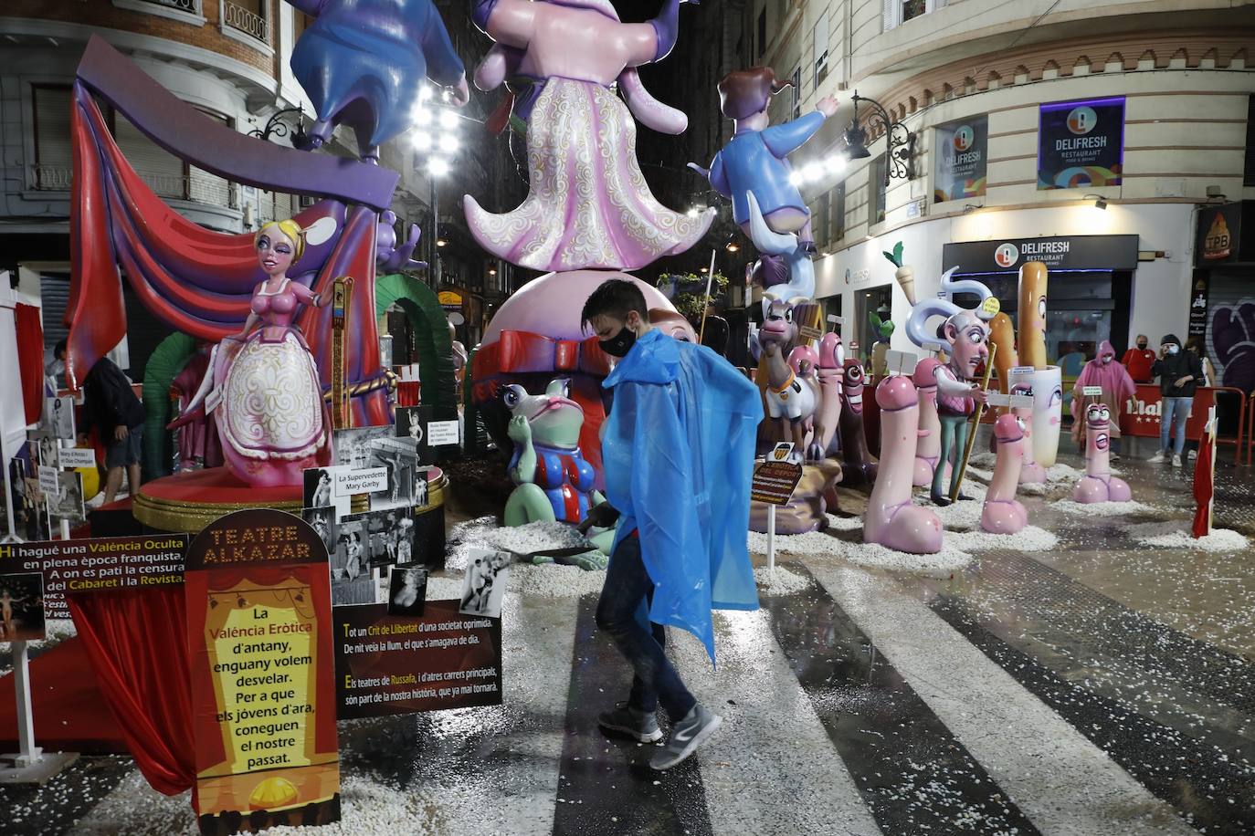 Fotos: La DANA arrasa las Fallas de 2021