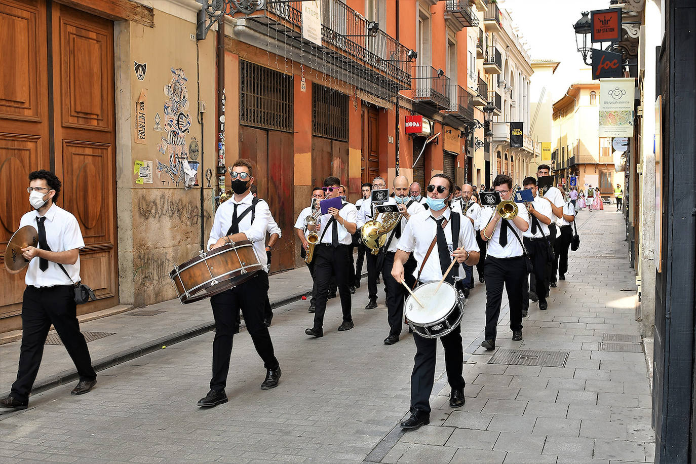 Fotos: Búscate en la Ofrenda de este sábado 4 de septiembre por la calle Caballeros de Valencia