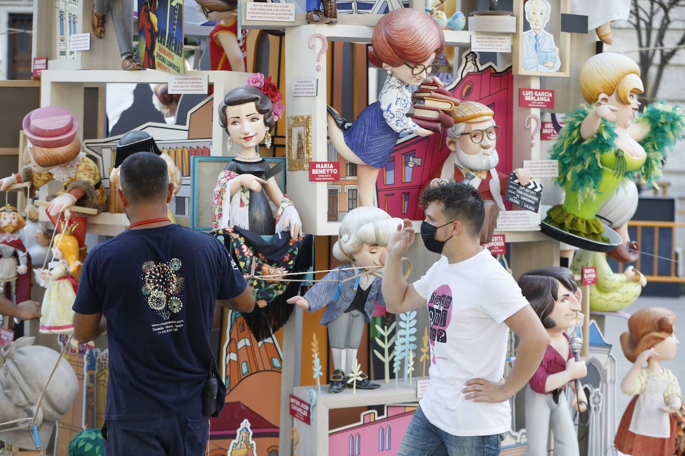 Fotos: Cremà de las Fallas de 2021