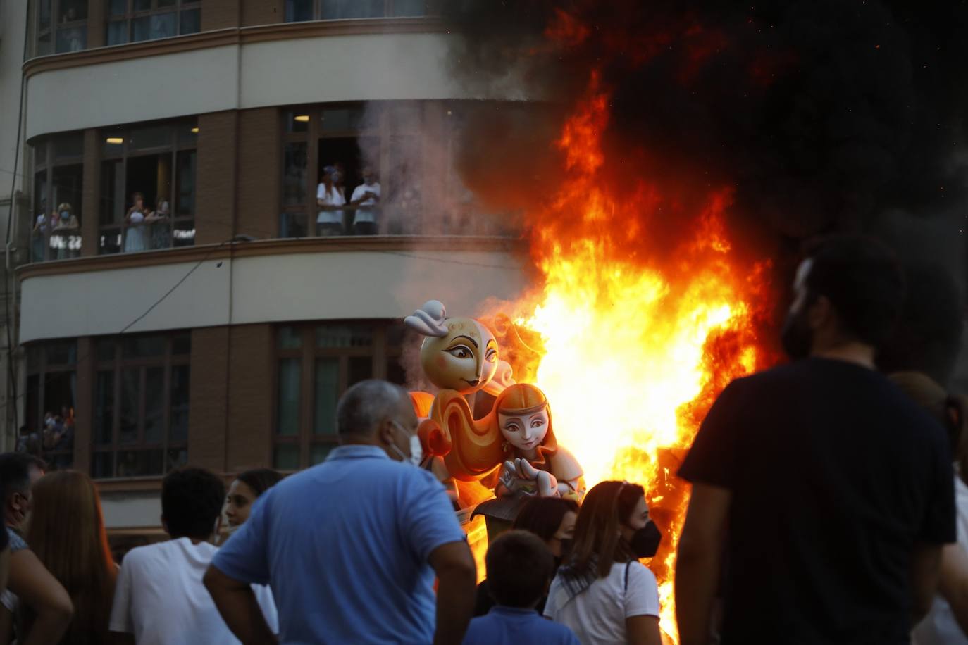 Fotos: Cremà de las Fallas de 2021