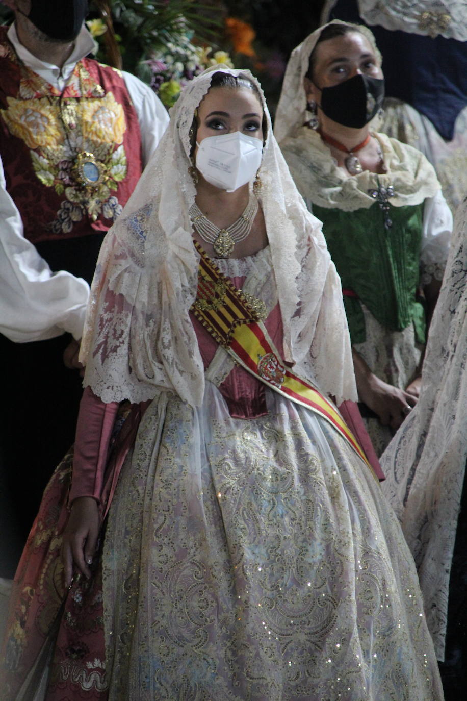 Fotos: Consuelo Llobell cierra una Ofrenda histórica