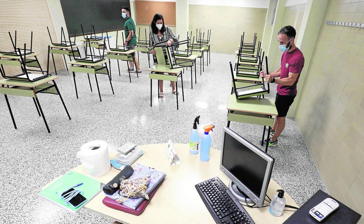 Preparativos para el nuevo curso en el colegio Dominicos San Vicente Ferrer de Valencia. 