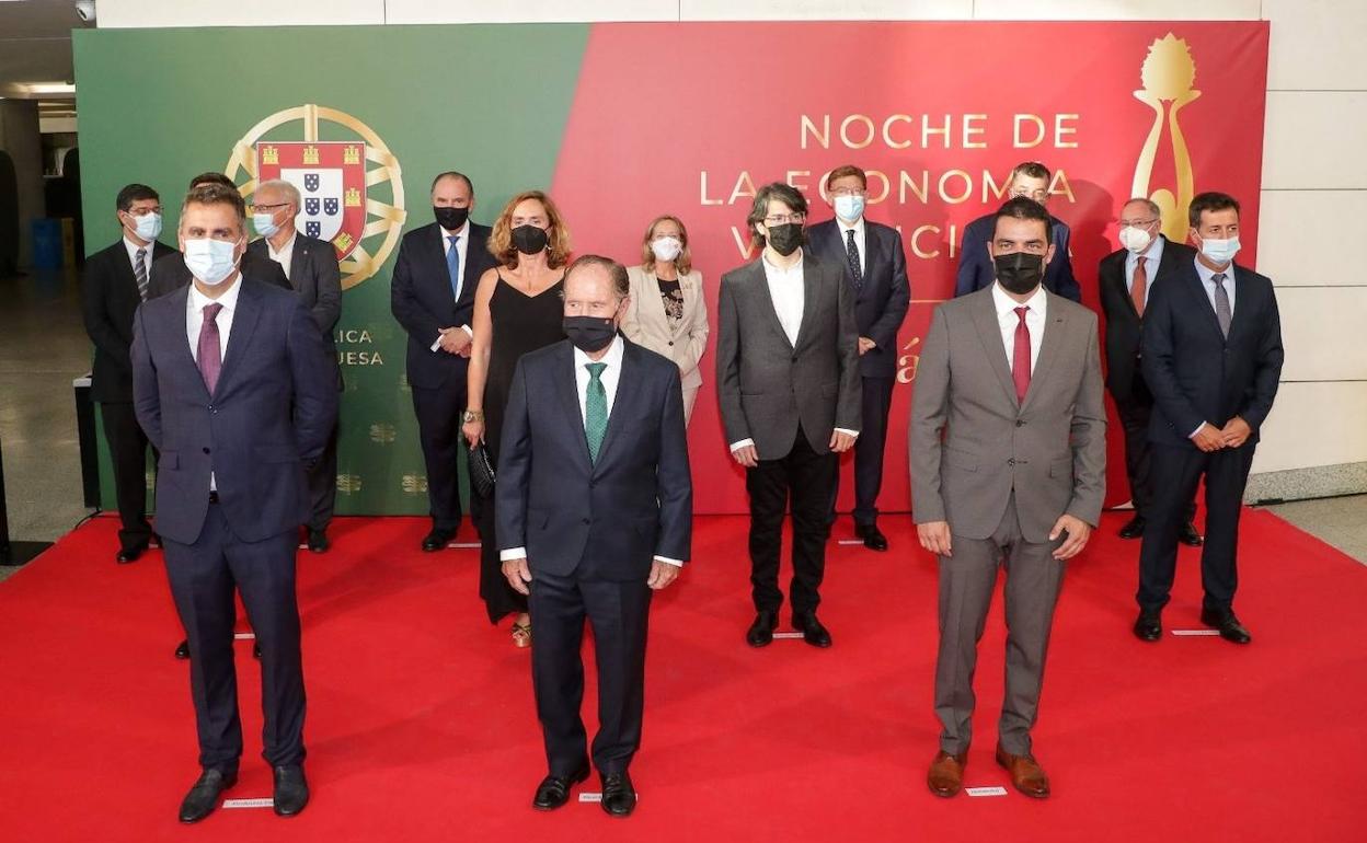 Dirigentes políticos y empresariales en la 'Noche de la Economía Valenciana'. 