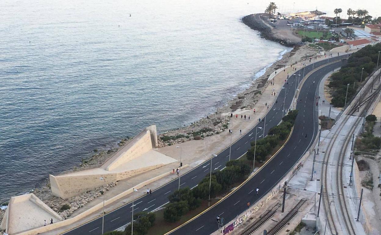 Avenida de Villajoyosa, en Alicante. 