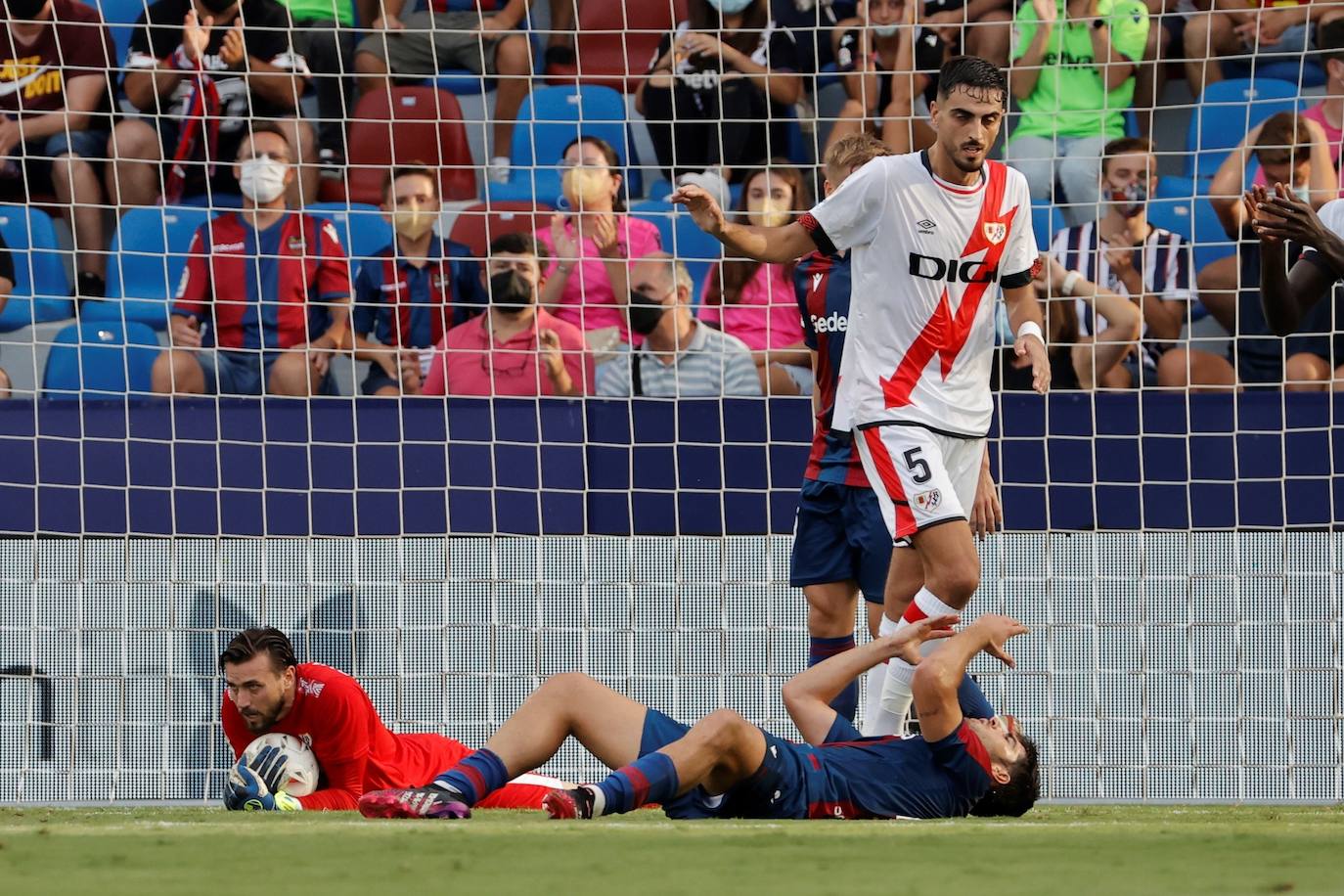 Fotos: Las mejores imágenes del Levante UD-Rayo Vallecano