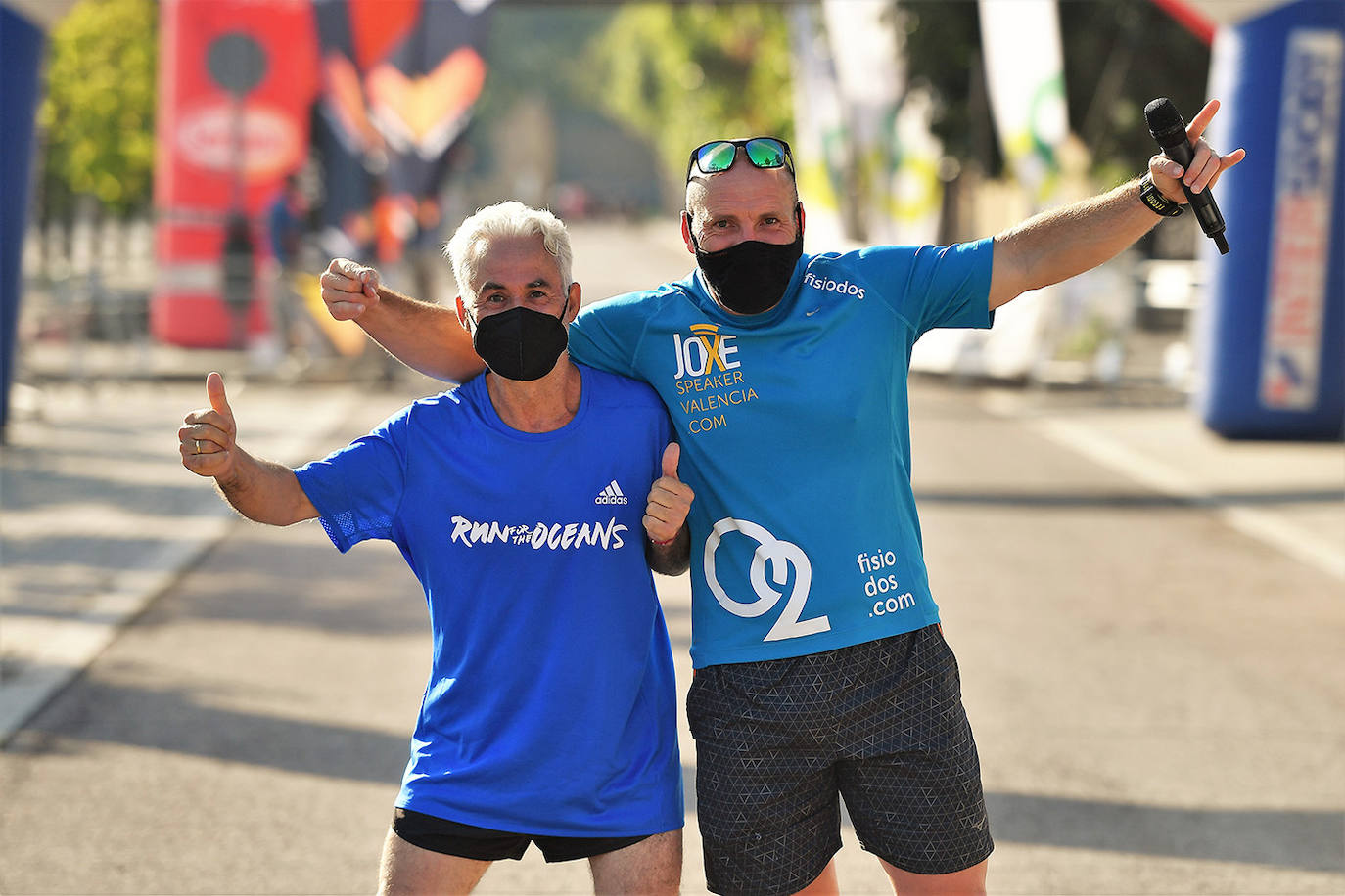 Fotos: Búscate en la Volta a Peu a San Marcelino y San Isidro