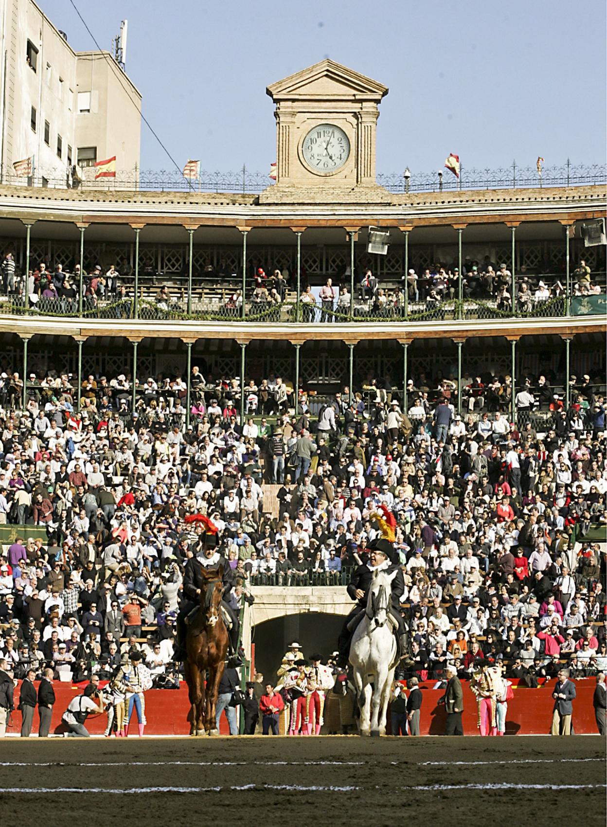 Paseíllo en Valencia. aplausos