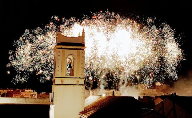 El castillos de fuegos artificiales. 