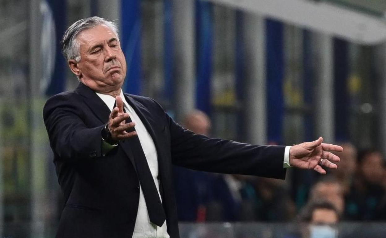 Carlo Ancelotti, durante el partido entre Inter y Real Madrid.