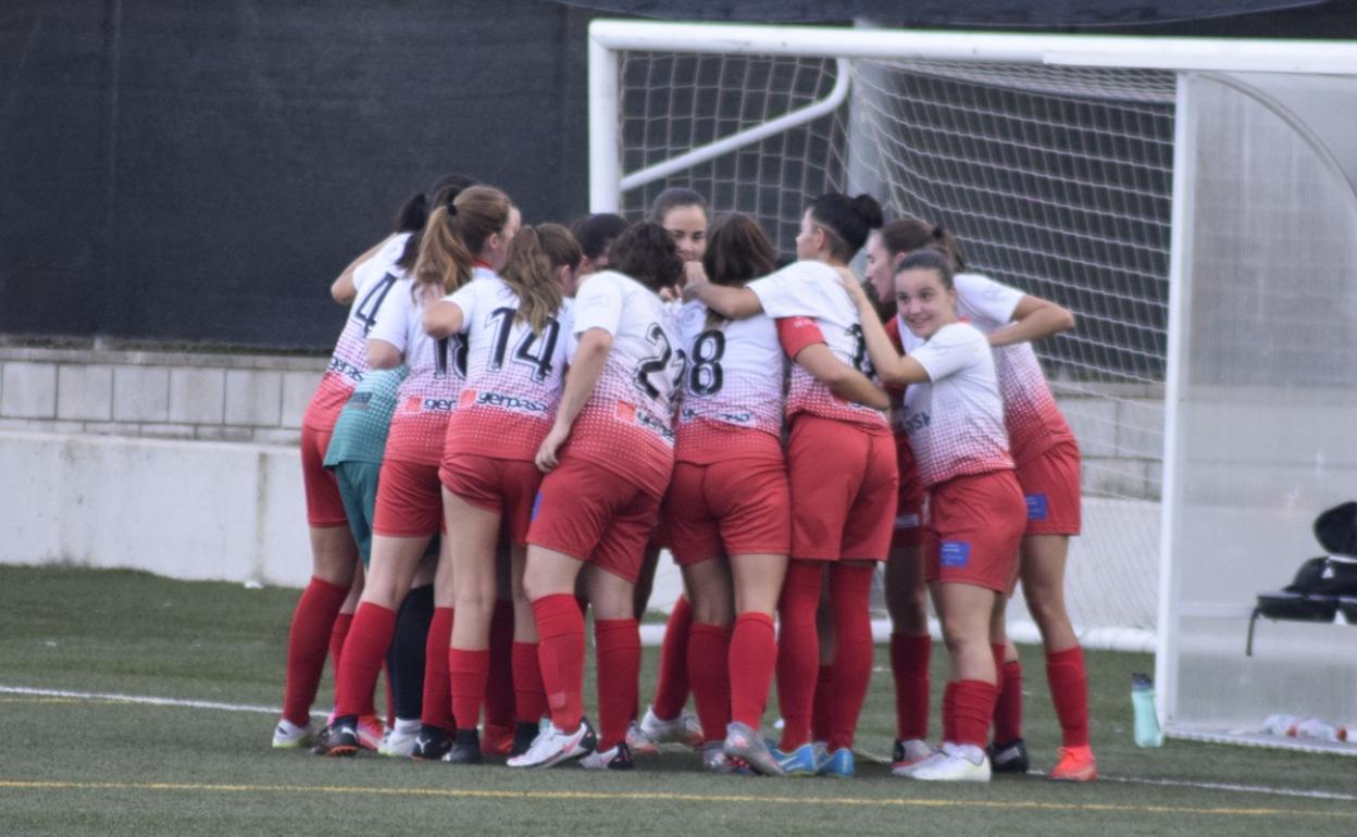 El equipo Sénior A se enfrentó al Ontinyent en el campo de La Purísima. 