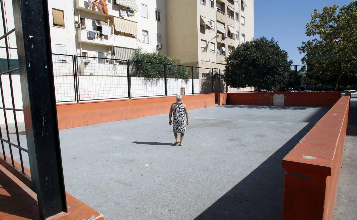 Una cancha deportiva en la ciudad de Valencia. 