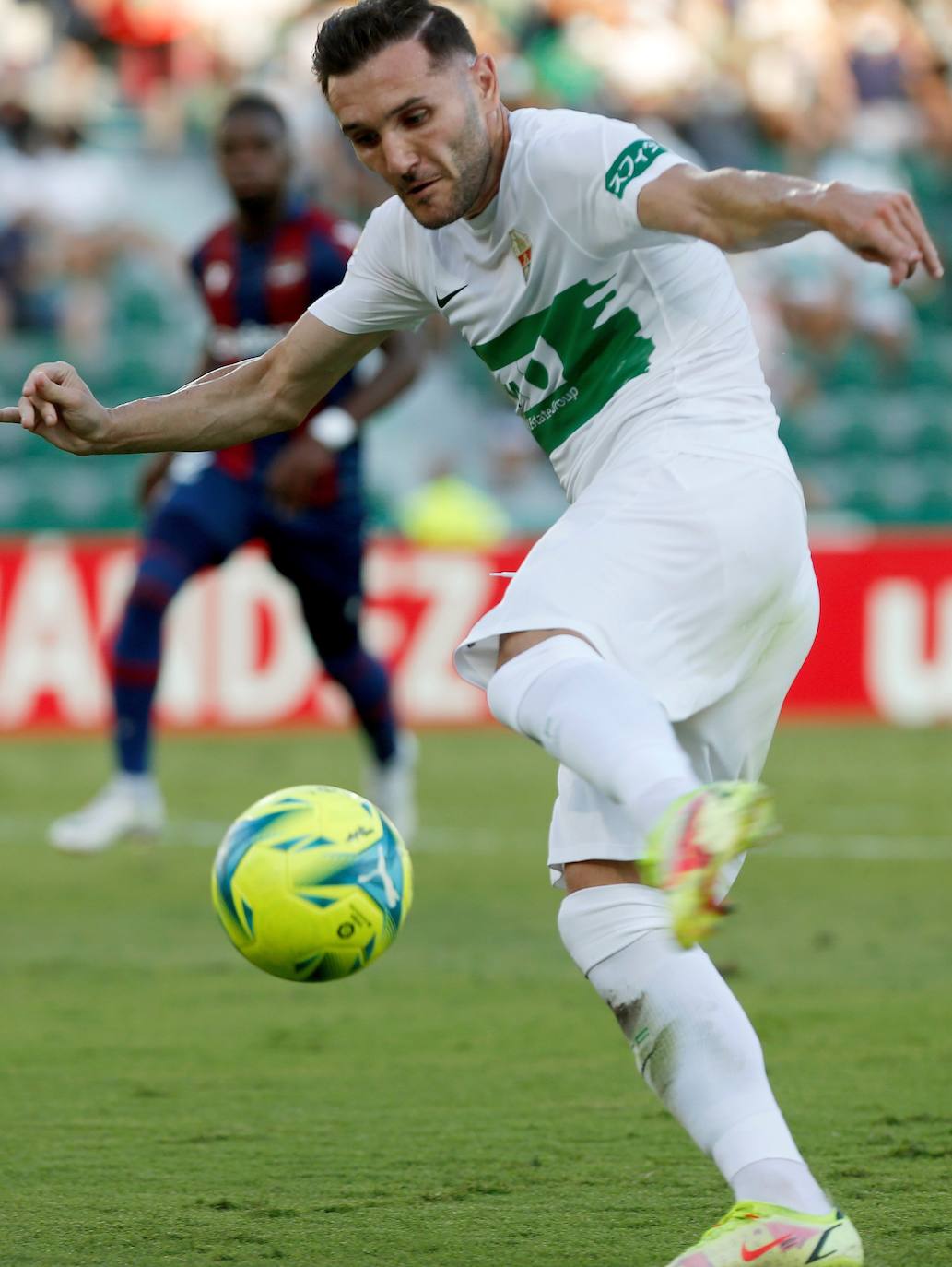 Fotos: Las mejores imágenes del Elche CF-Levante UD