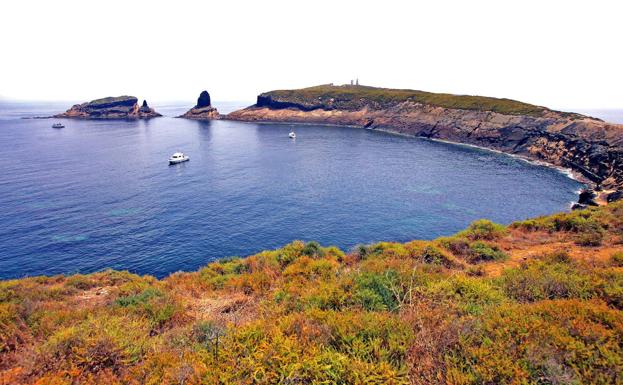 Las islas Columbretes son de origen volcánico. 