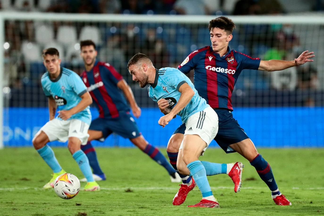 Fotos: Las mejores imágenes del Levante UD-Celta de Vigo