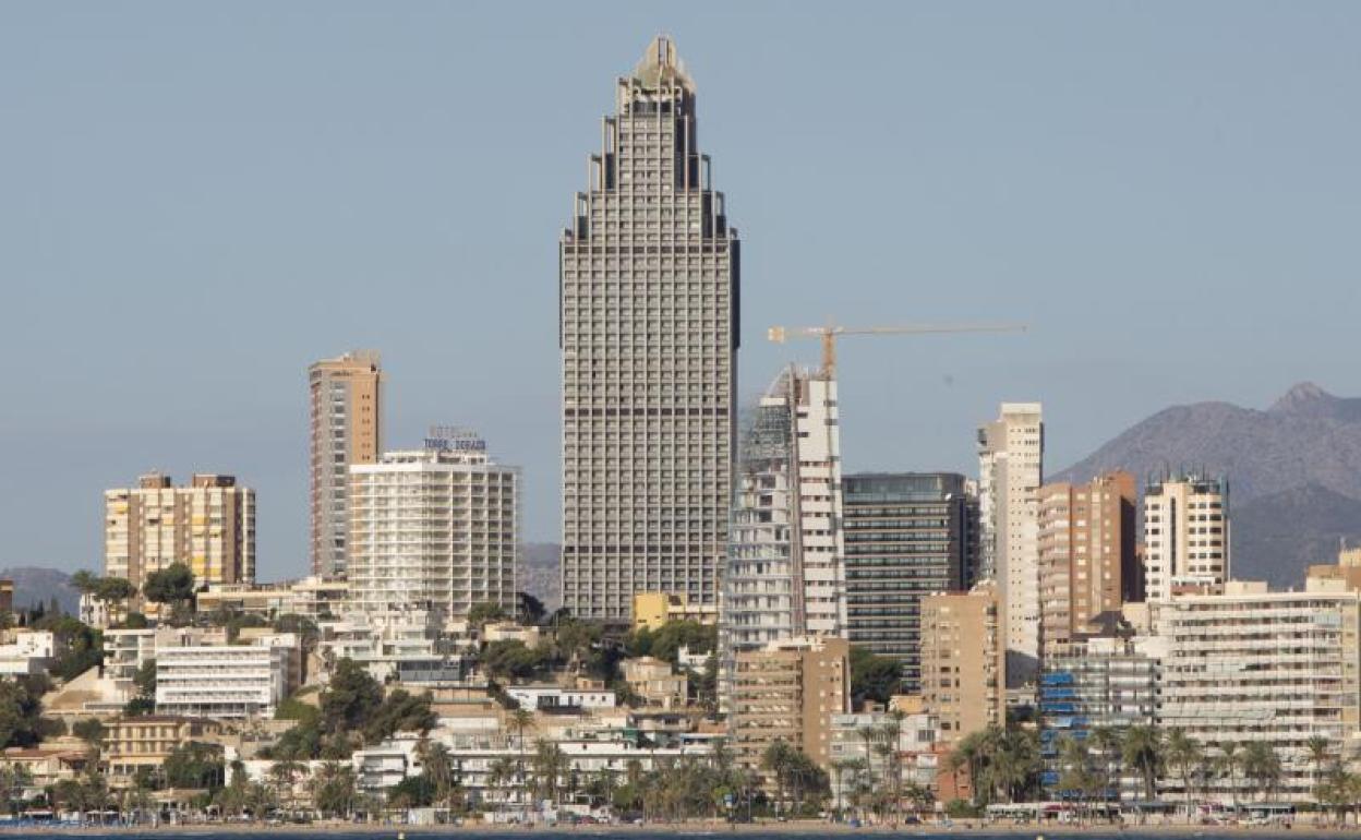 Apartamentos y hoteles en Benidorm. 