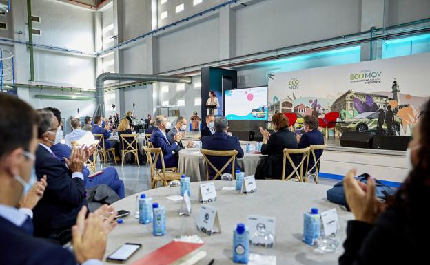 Galería. Los participantes en el Foro ECOMOV. 