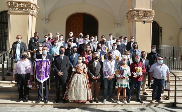 Imagen principal - Artistas infantiles premiados ,Pere Baenas y José Gallego.  