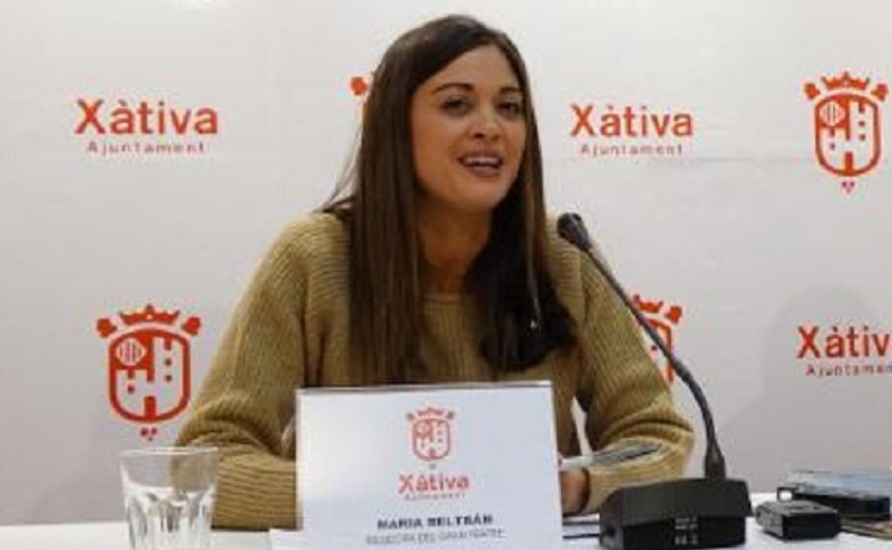 María Beltrán, concejal del Ayuntamiento de Xàtiva, en una de las ruedas de prensa. 