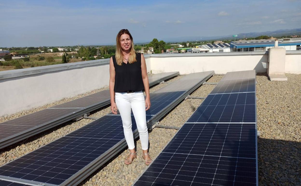 Bétera instala placas solares en el edificio de la Policía Local