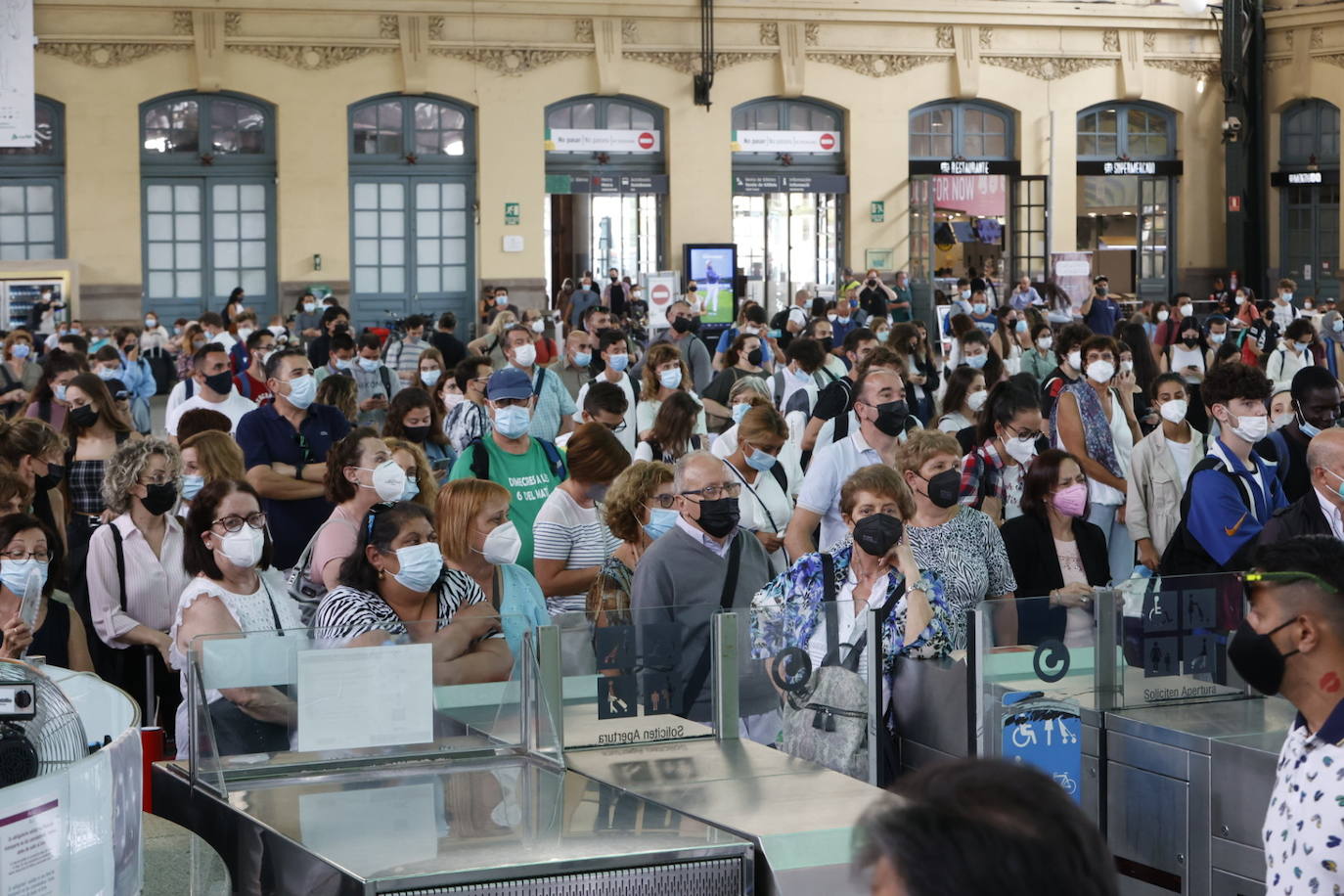 Fotos: La huelga de maquinistas de Renfe provoca cancelaciones en plena hora punta