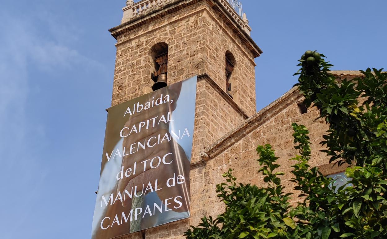 El municipio ha celebrado el nombramiento con el repique de campanas. 