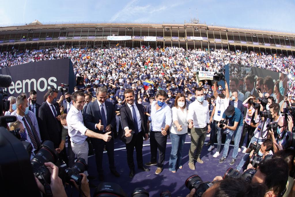 Fotos: El PP clausura la Convención Nacional del partido en la plaza de toros de Valencia