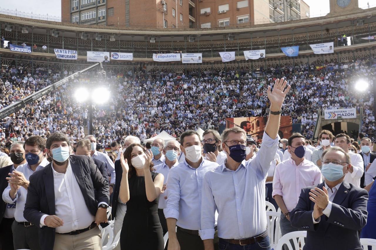 Fotos: El PP clausura la Convención Nacional del partido en la plaza de toros de Valencia