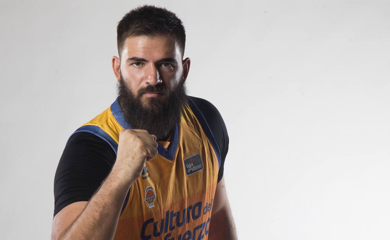 Dubljevic, es una sesión oficial para la ACB. 