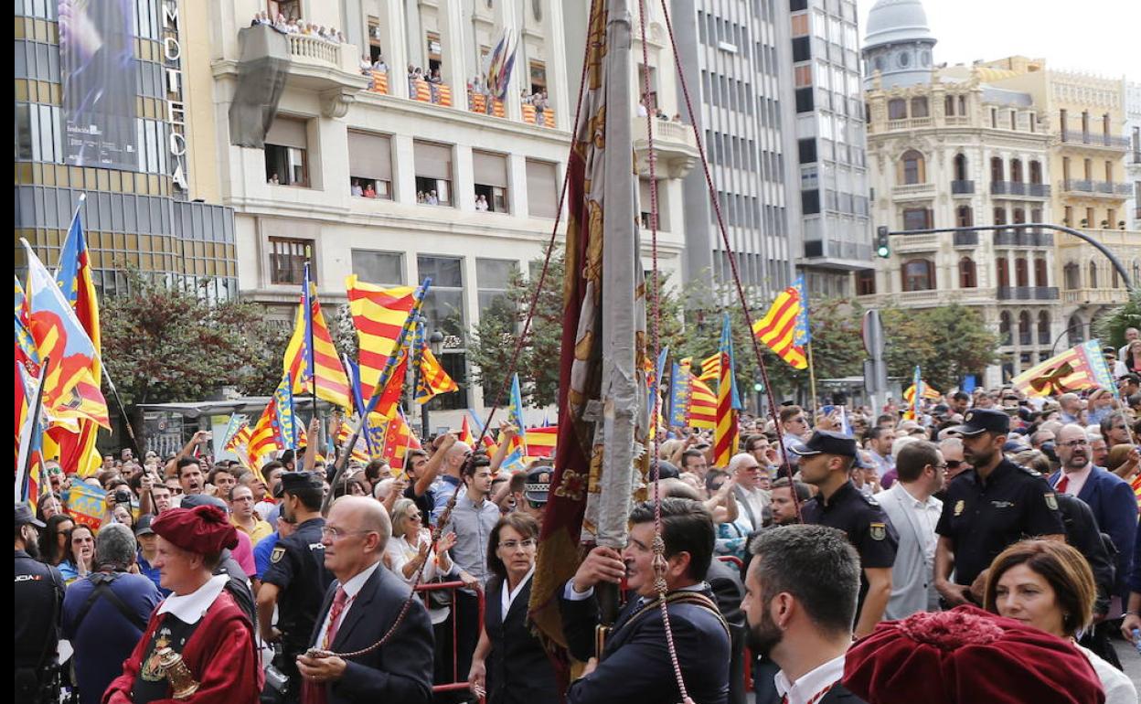 Procesión cívica de años anteriores. 