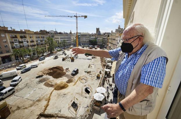 Sitiados por las obras en Valencia: «Te empujan a irte de aquí»