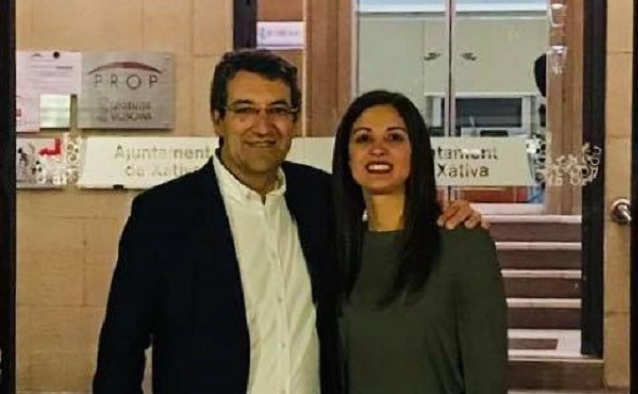 Juan Giner y María Beltrán cuando asumieron las delegaciones como integrantes del gobierno local. 