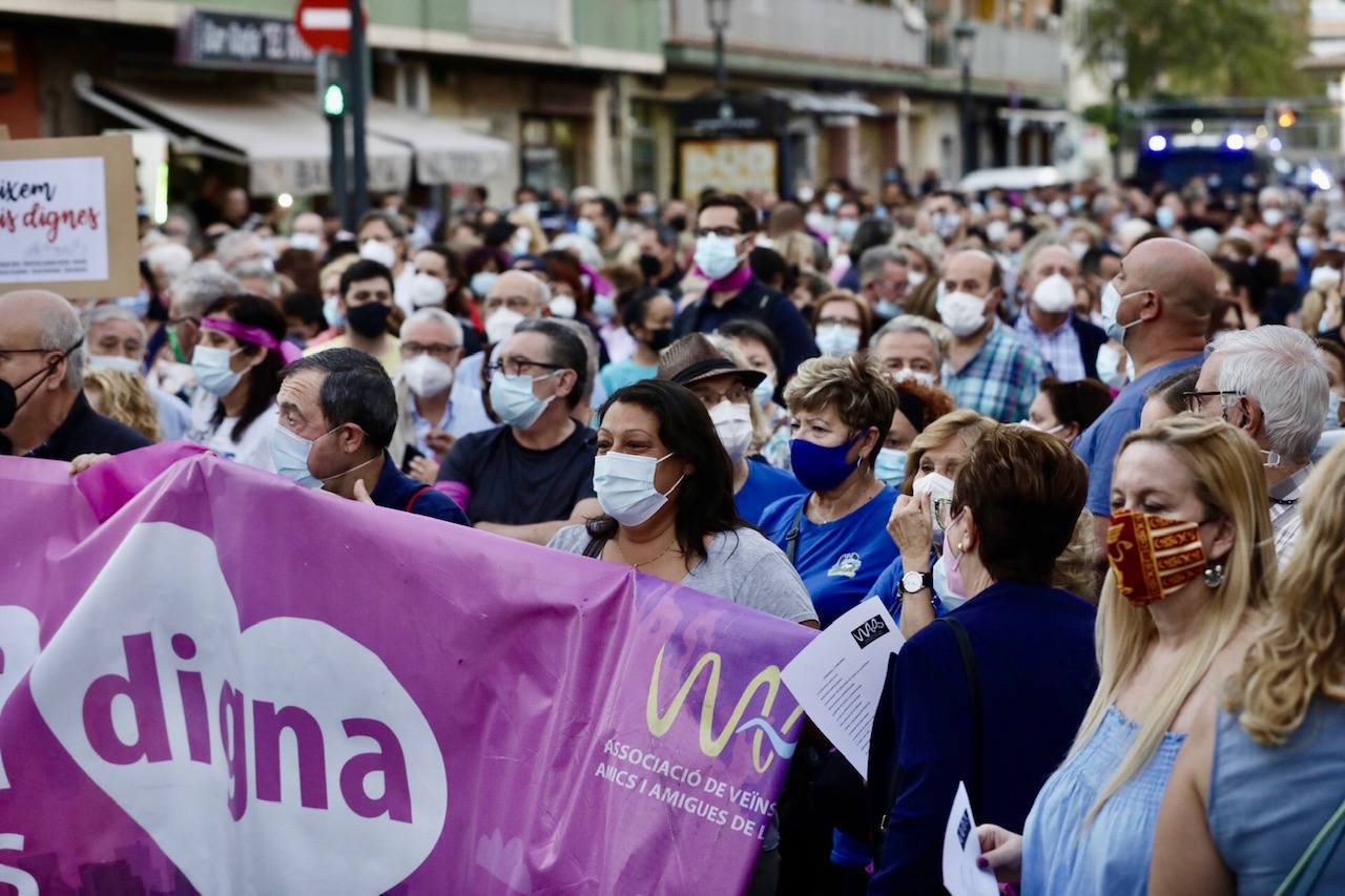 Fotos: Manifestación en La Malvarrosa contra la droga