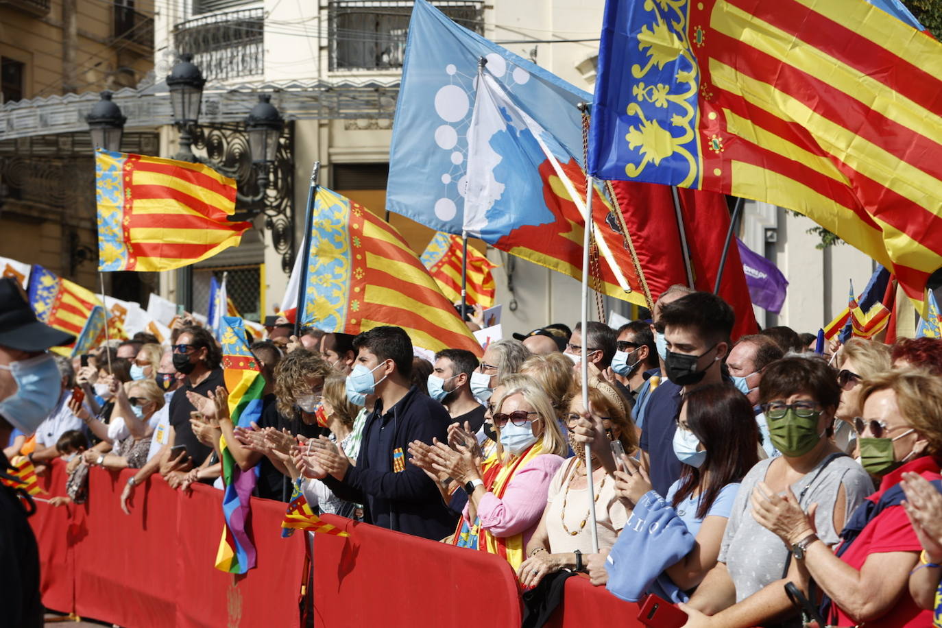 Fotos: Procesión cívica de Valencia por el 9 d&#039;Octubre de 2021