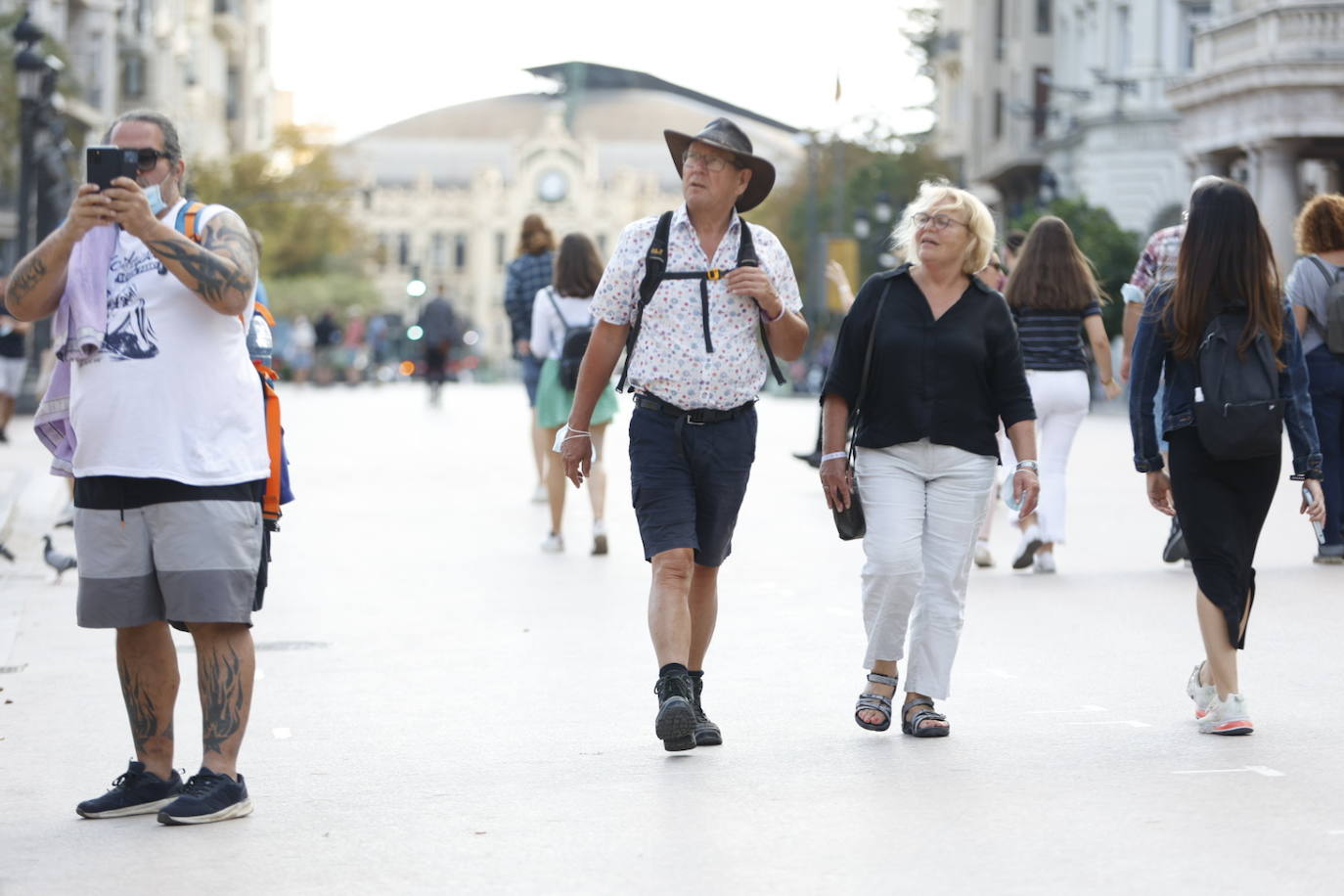 Turistas en el centro de Valencia.