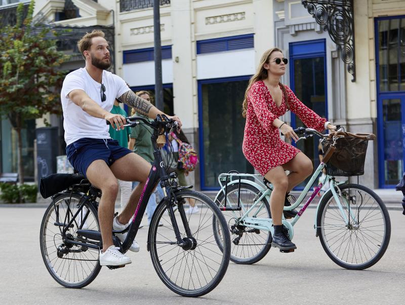 Turistas en el centro de Valencia.