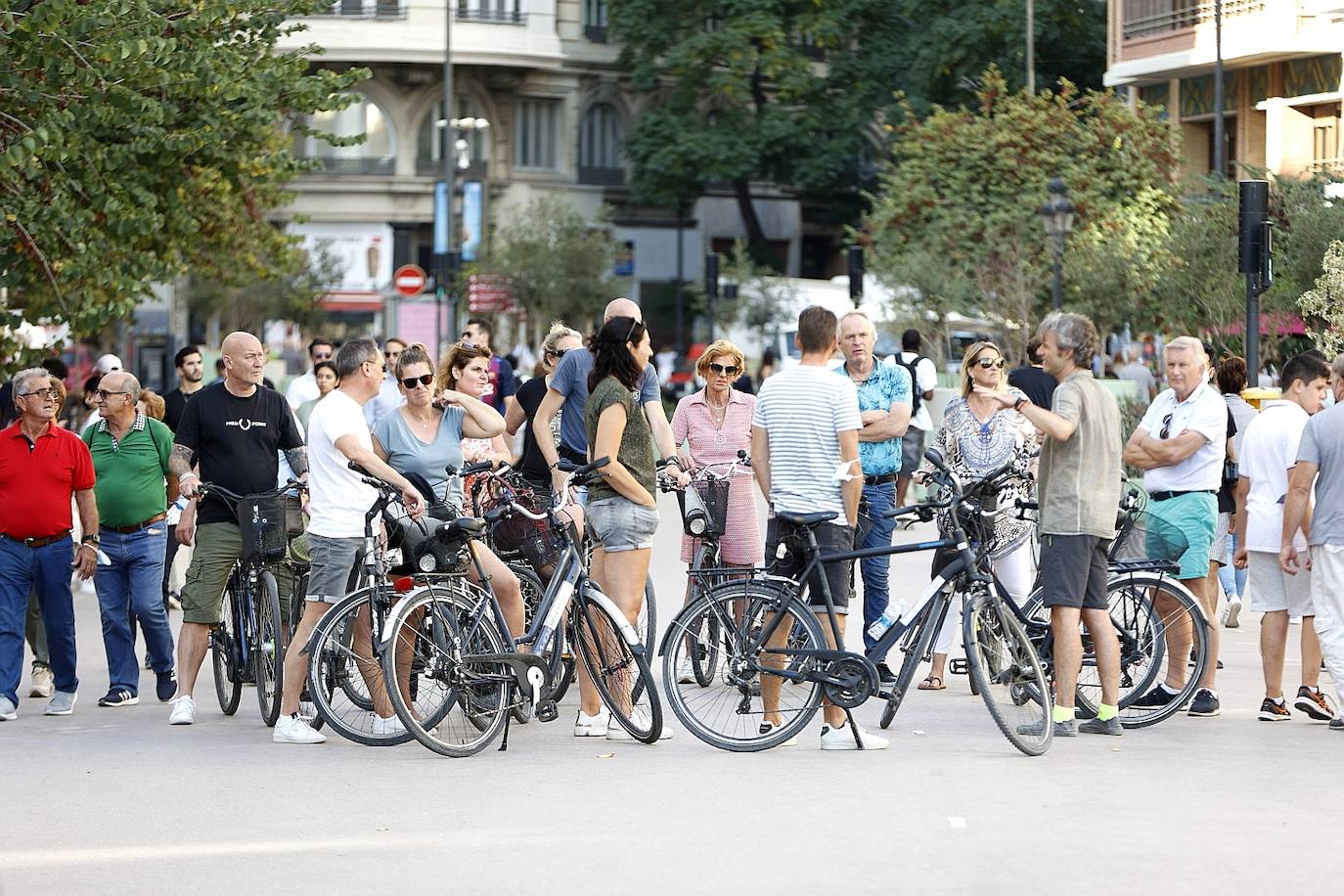 Turistas en el centro de Valencia.