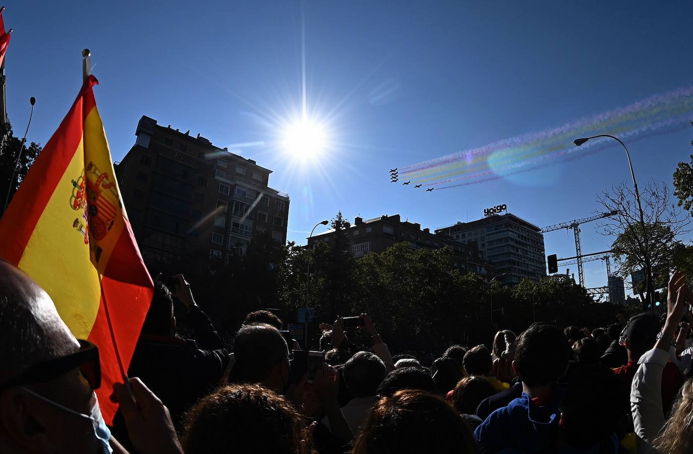 Fotos: Desfile militar por el Día de la Hispanidad 2021, en imágenes