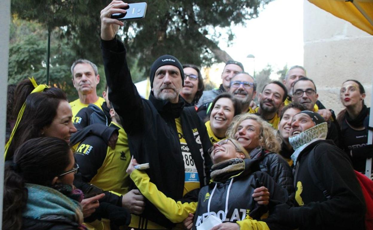 José Luis Coloma, junto a otros compañeros de la familia del Redolat Team. 