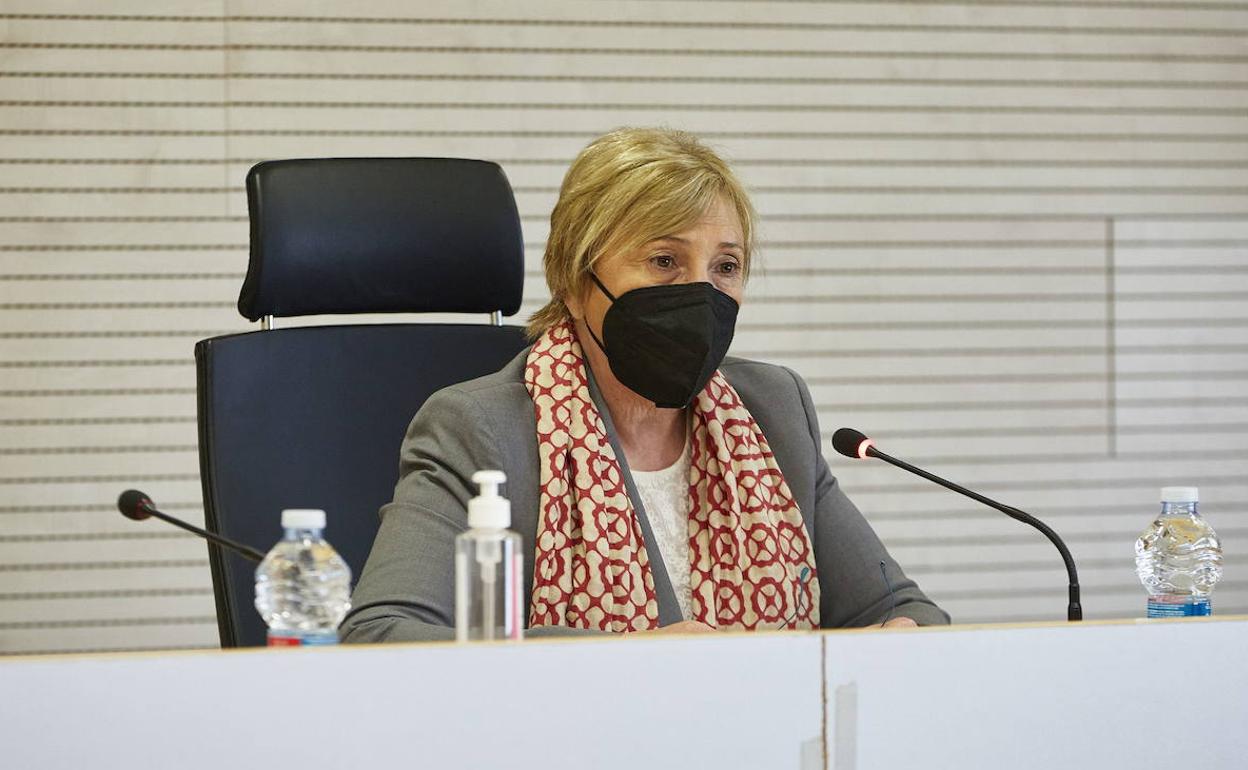 La consellera de Sanidad, Ana Barceló, durante una comparecencia. 