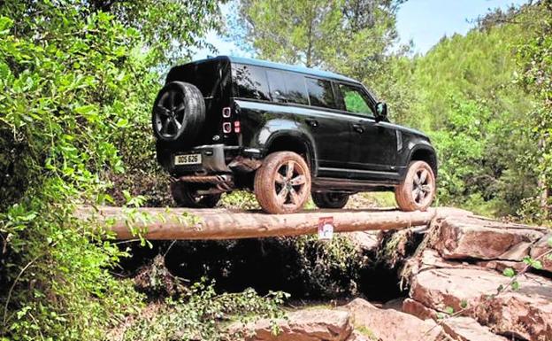 Con cualquier motorización puede atravesar caminos que hasta ahora nos parecían casi imposibles.