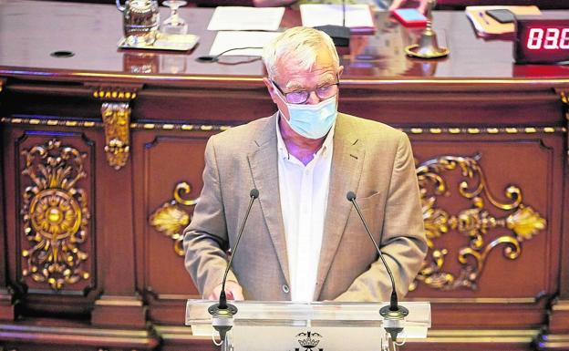 El alcalde Ribó, durante una intervención en el pleno.