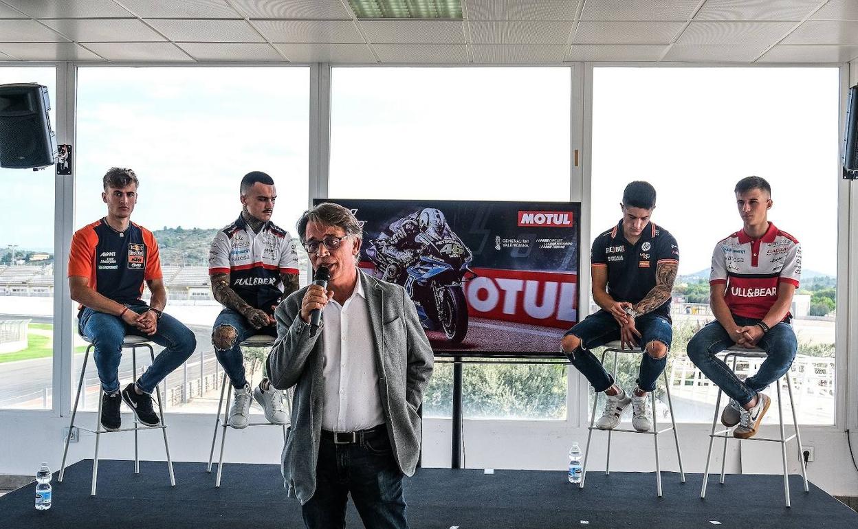 Acto de presentación del cartel del GP de la Comunitat, dedicado a Valentino Rossi. 