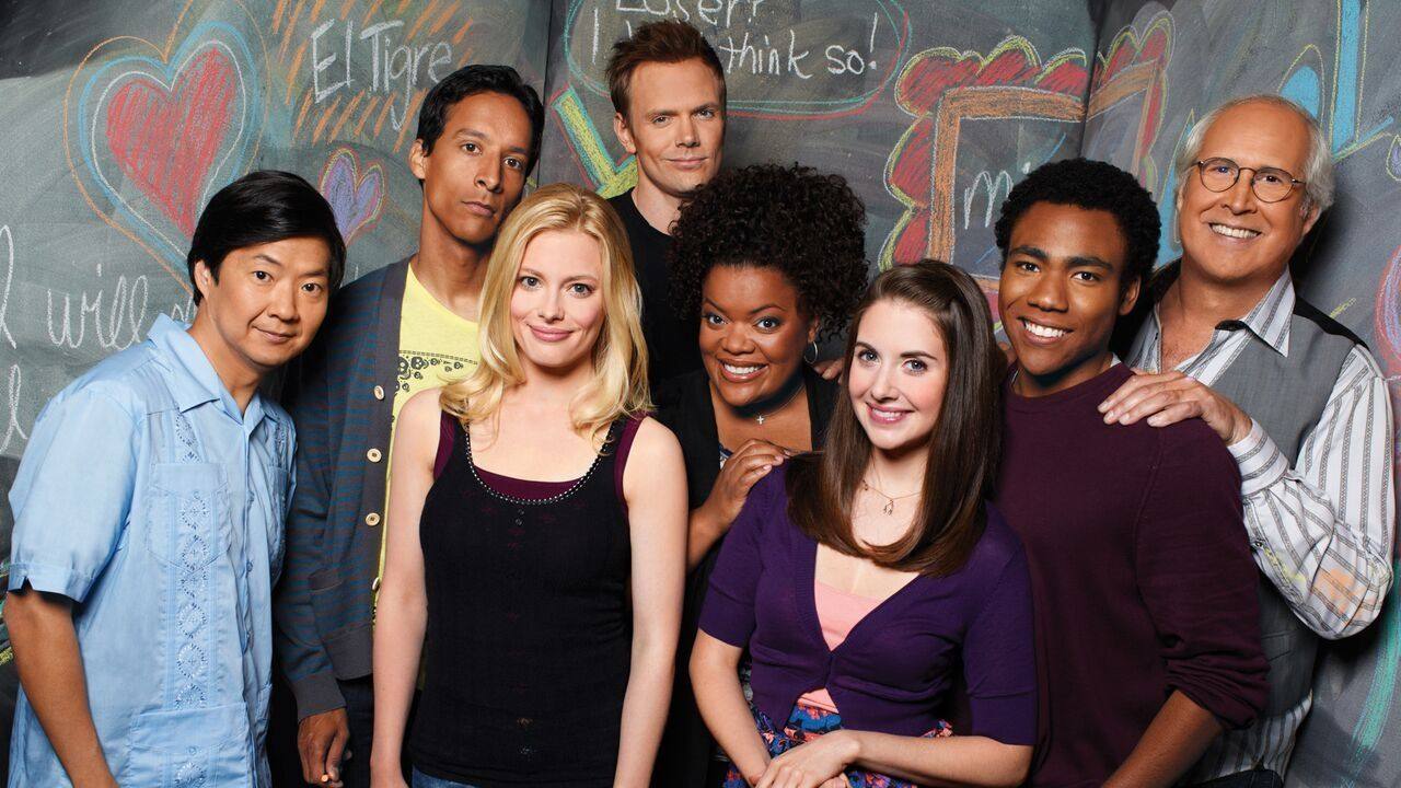 44.- Community (2009-2015)