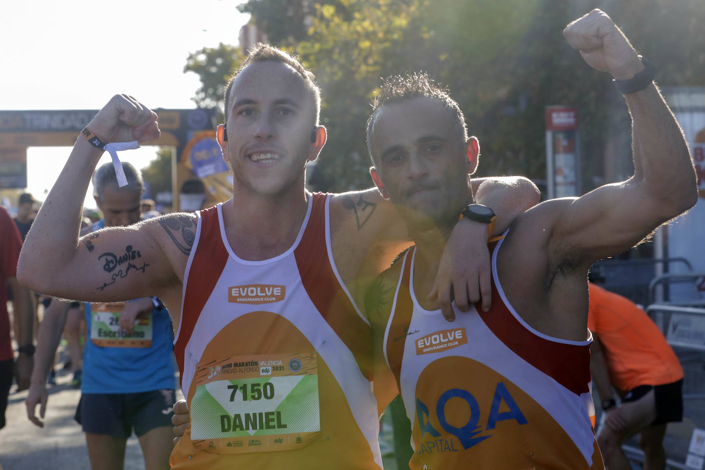 Fotos: Así ha sido la llegada de los héroes a la meta del Medio Maratón de Valencia 2021