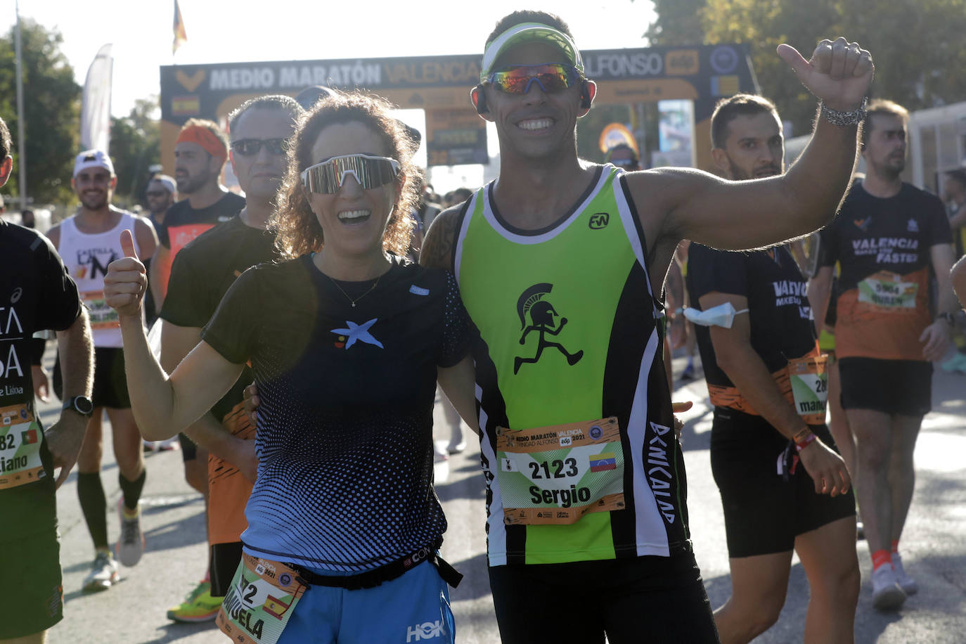 Fotos: Así ha sido la llegada de los héroes a la meta del Medio Maratón de Valencia 2021